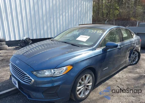 2019 Ford Fusion Hybrid Se из США, поврежденный, VIN 3FA6P0LU3KR204076